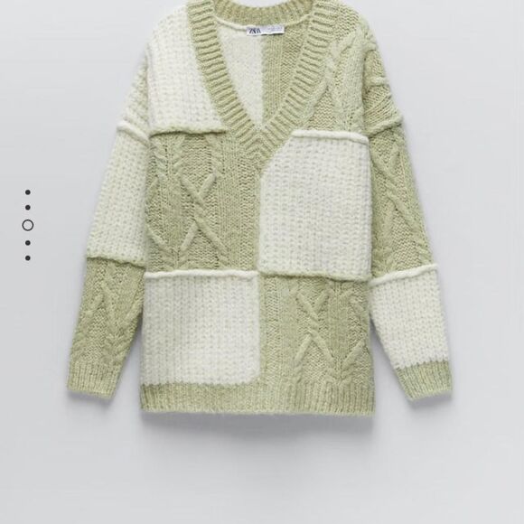 Zara Women's Green and Cream Sweater - Picture 7 of 10
